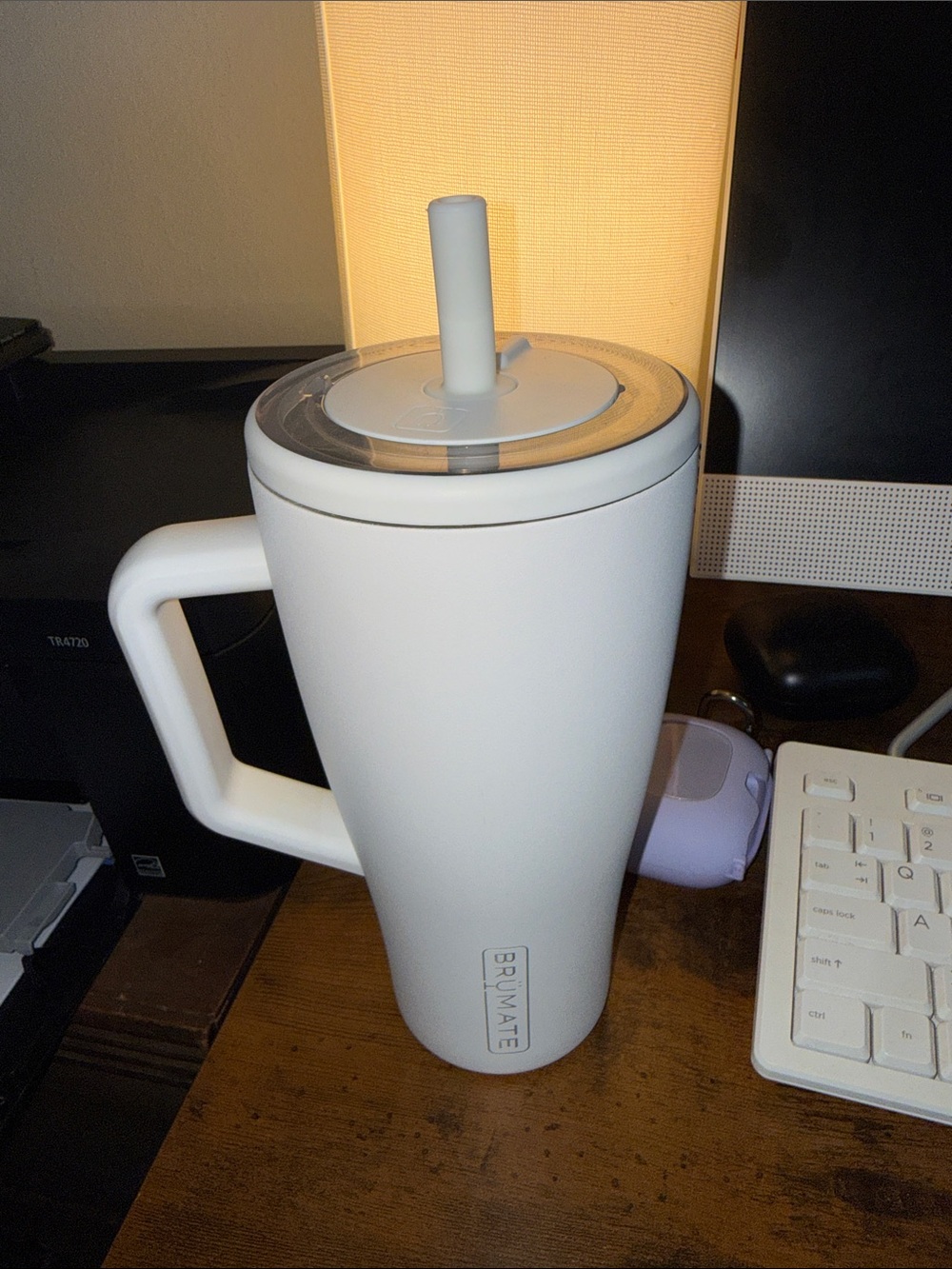 Brumate matte white 30oz era